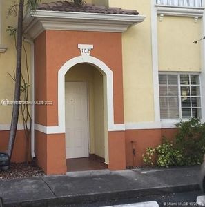 7260 NW 174th Ter APT 102, Hialeah, FL, 33015