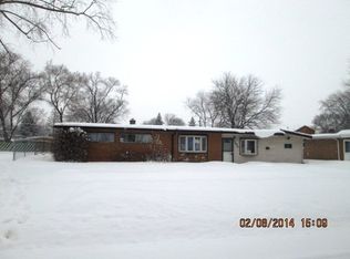 7924 W 98th Pl, Hickory Hills, IL