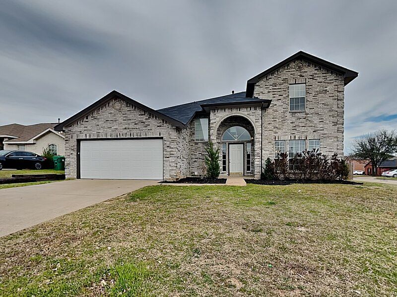 1st image of 832 Serenity Dr