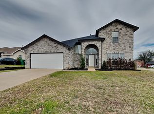832 Serenity Dr, Cedar Hill, TX 75104