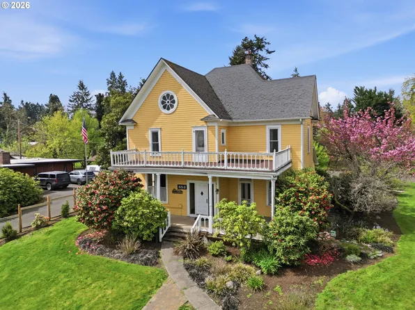 653 S River Rd, Cottage Grove, OR 97424
