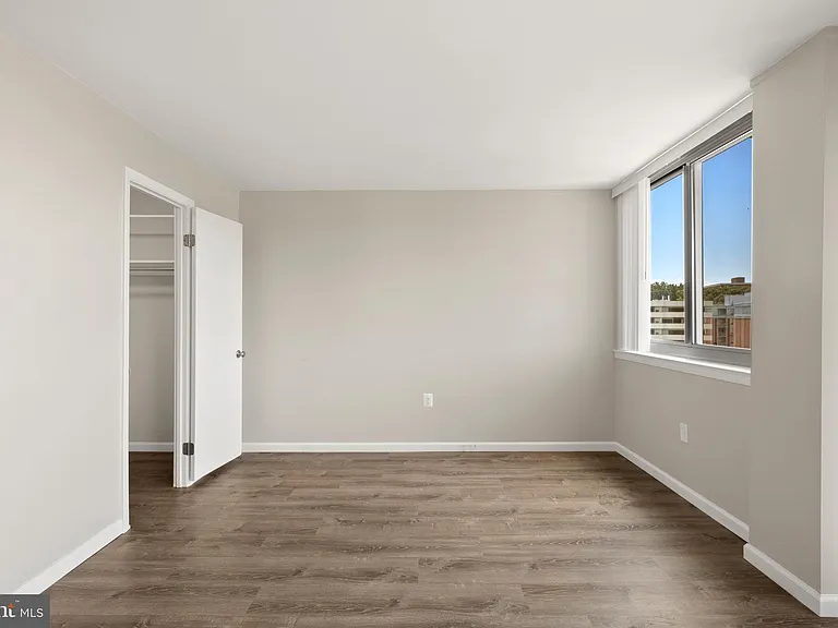 5353 Columbia Pike #607 — Photo 17