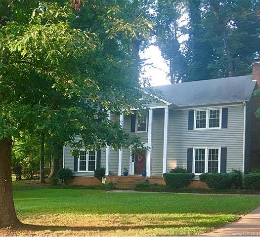 1st image of 2078 Poinsett Dr