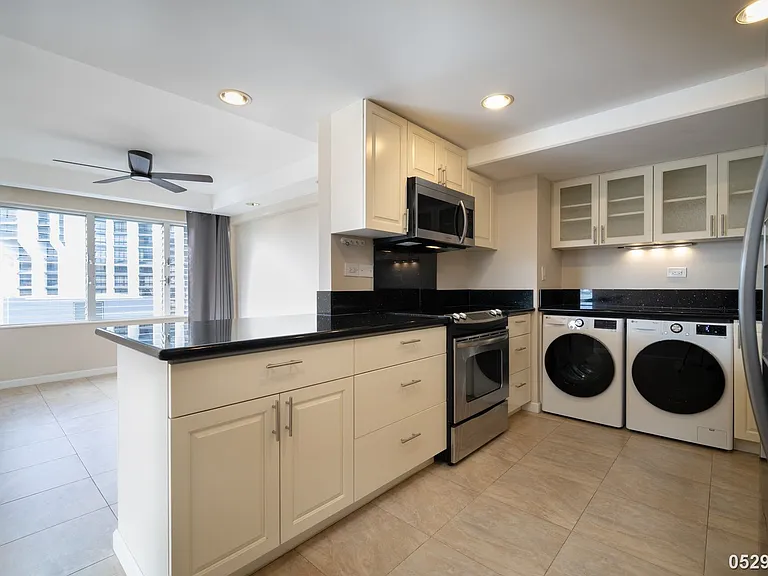 2533 Ala Wai Blvd #1203 — Photo 16
