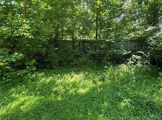 8918 Henryville Otisco Rd, Otisco, IN 47163