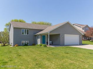919 Chestnut St, Mantorville, MN 55955