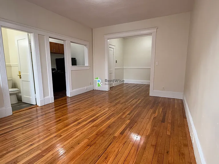 1330 Commonwealth Ave #18 — Photo 6
