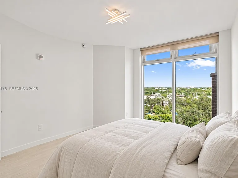3250 NE 1st Ave #545 — Photo 31