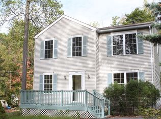 3 Tall Timbers Dr, Glen Gardner, NJ 08826