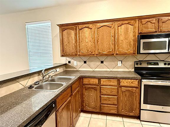 5th image of 10008 Coolidge Dr