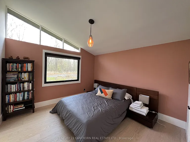240 Salmon Point Rd — Photo 14