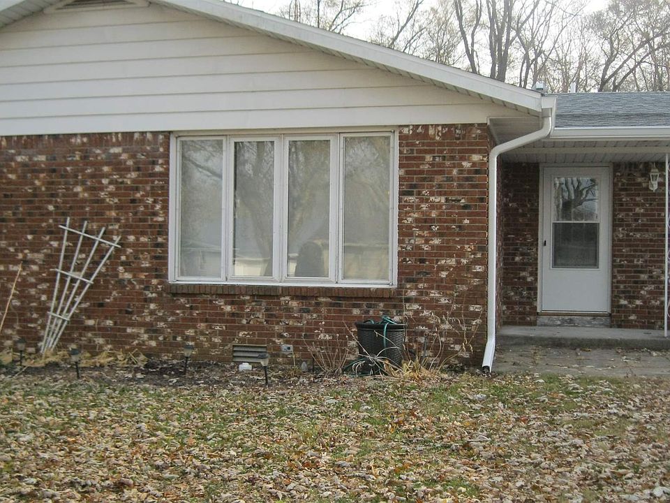 1st image of 1442 Earlham Ave