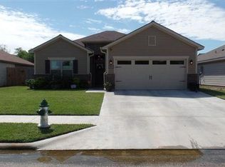 203 Nantucket Ave, Victoria, TX 77904