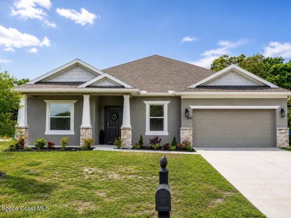 900 Nixon Cir NE, Palm Bay, FL 32907
