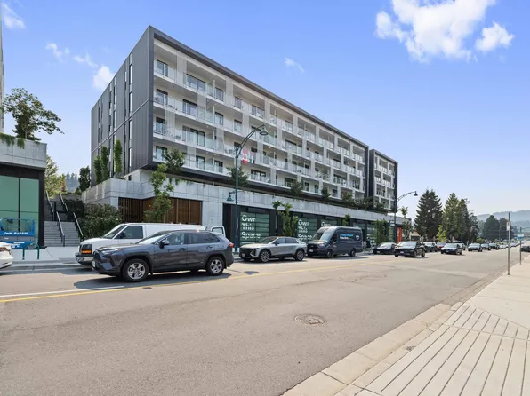 3055 S Murray St #207, Pt Moody, BC V3H 1X3