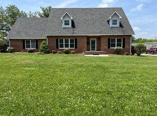 2116 Lamont St, Kingsport, TN 37664