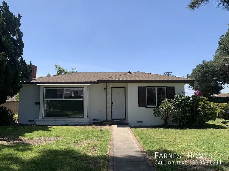 9802 E Camino Real Ave — Photo 1