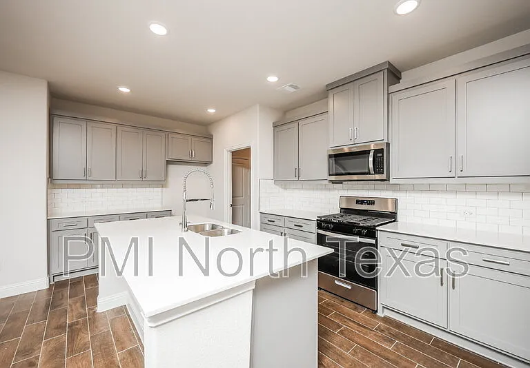 3212 Cordelia Dr — Photo 13