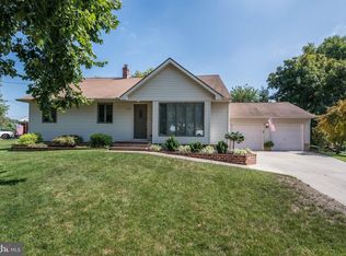 708 Linfield Ave, Delran, NJ 08075