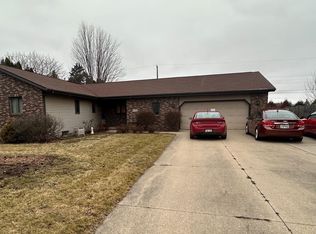 300 W Sunset Ave, Appleton, WI 54911