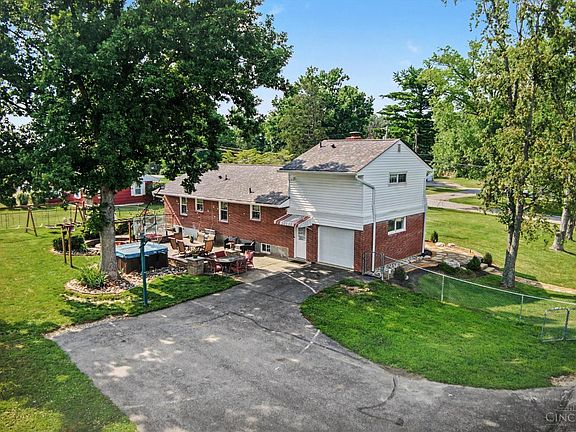 4th image of 4656 Old Beechwood Rd