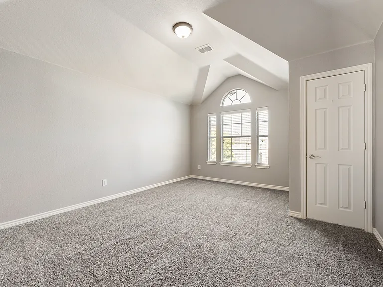 213 Palomino Ct — Photo 31