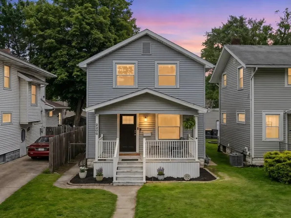 2206 Pleasant Ave, Fort Wayne, IN 46805