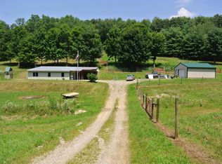 4767 Montgomery Rd NE, Newark, OH 43055