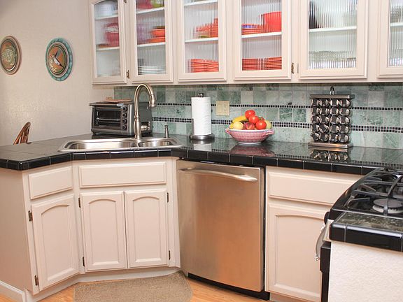 4th image of 7215 E Ashling Ln