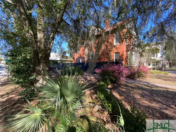 222 W Gwinnett Street, Savannah, GA 31401