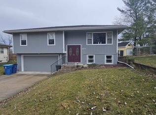 149 Vera Dr, Waterloo, IA 50701