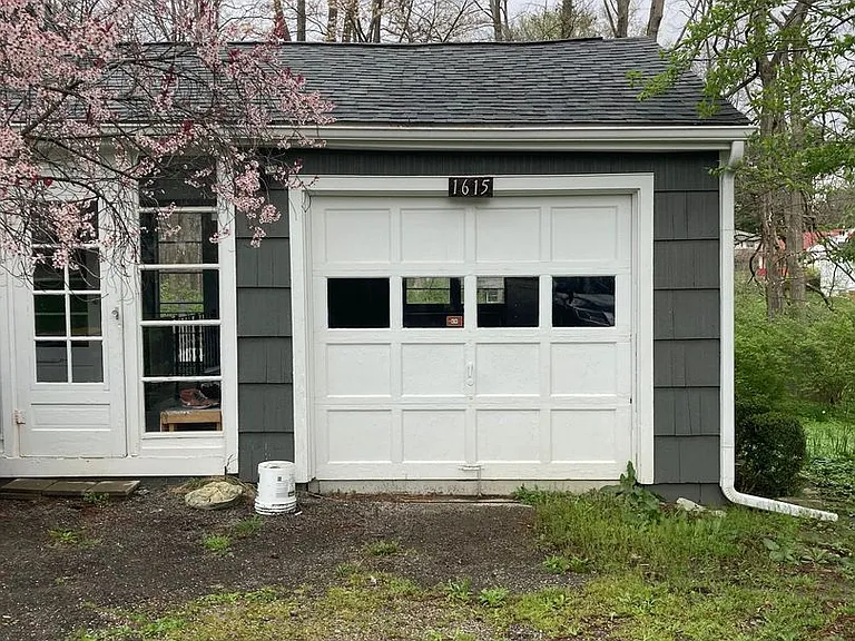 1615 E Matlock Rd — Photo 35