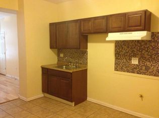 1504 W 17th St, Chicago, IL 60608