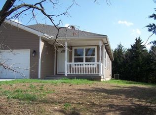 2328 Osprey Ct, Junction City, KS 66441