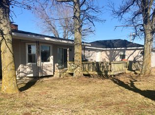 160 SE Star Rd, Baxter Springs, KS 66713