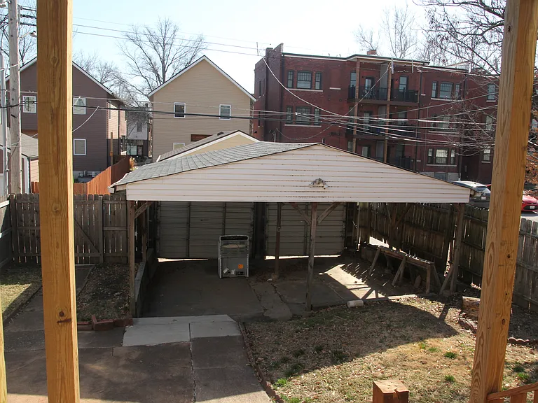 6006 Waterman Blvd #1 — Photo 22