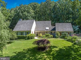 674 Strafford Cir, Wayne, PA 19087