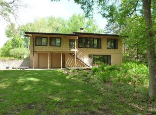 5741 Woodstock Ave, Golden Valley, MN 55422