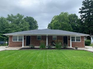138 Eastern Ave #138/138-1/2, Plainfield, IN 46168