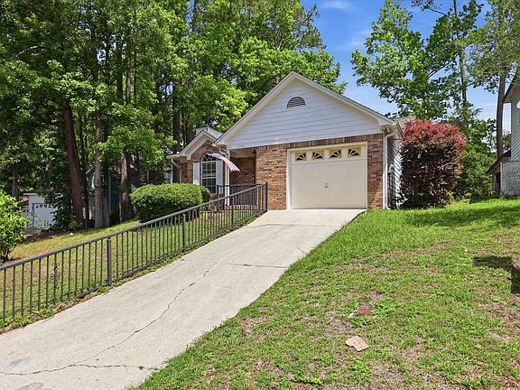 3rd image of 2742 Corrie Adrian Ln