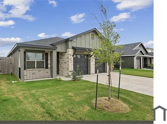5807 Betty Lou Dr #A — Photo 1