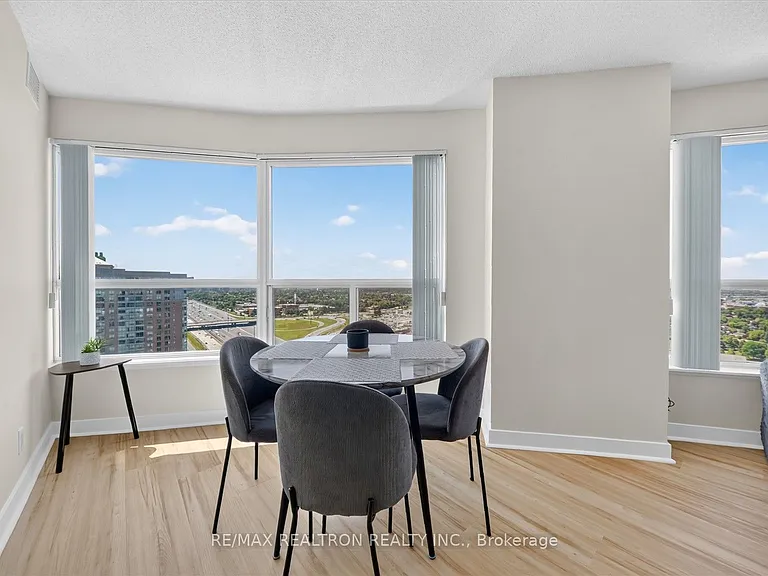36 Lee Centre Dr #3111 — Photo 11