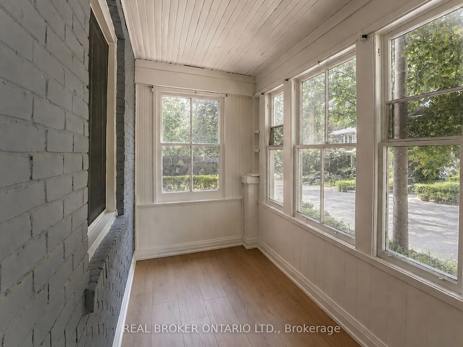 4 bed, $4,500 — Photo 2