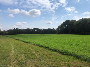 Dalton Fox Lake Rd, North Lawrence, OH 44666