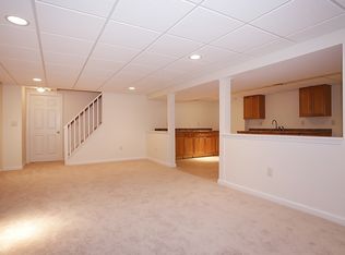 3 Raleigh Ct, Berkeley Heights, NJ 07922