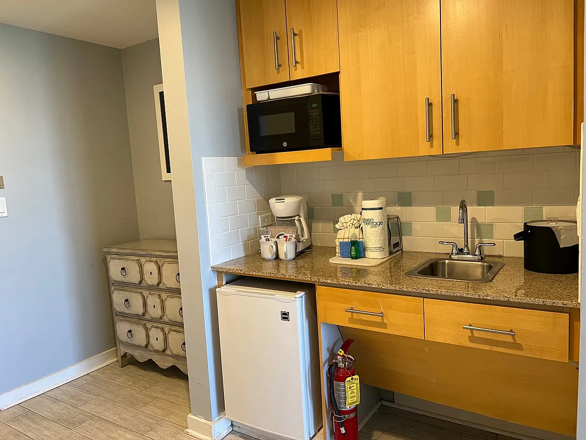 Studio kitchenette - 9800 Grand Sandestin Blvd #5516