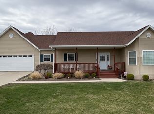 2928 Timothy Ter, Bethany, MO 64424