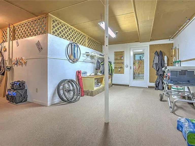 12 Evergreen Hill Dr — Photo 39