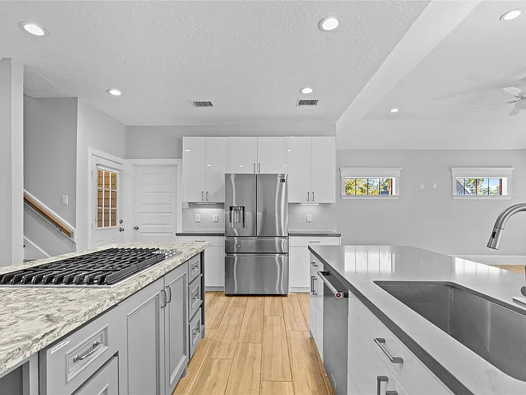 21203 Lochmere Ln — Photo 13