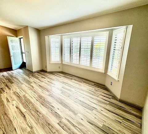 5th image of 3310 Deer Run Rd